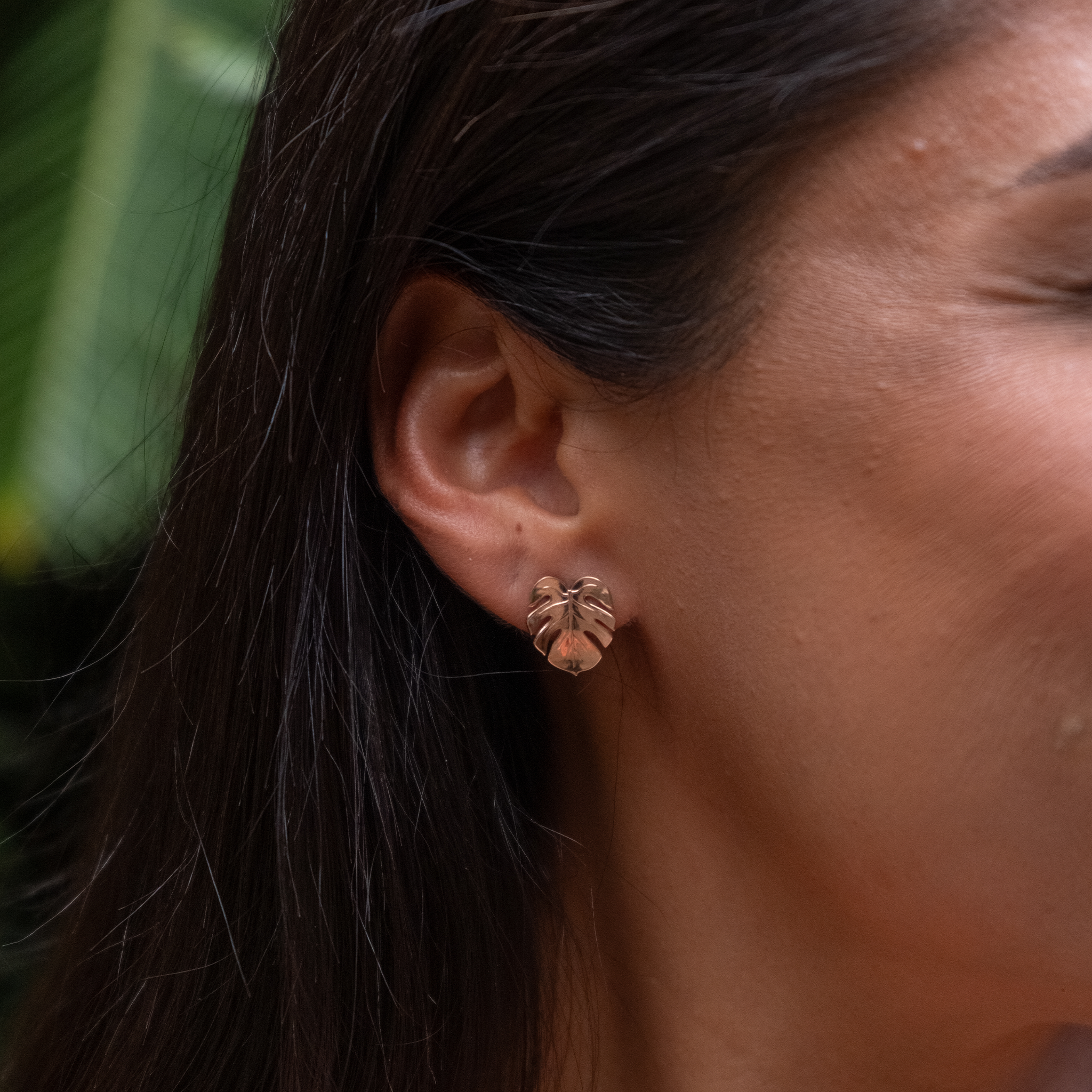 Monstera Earrings in Rose Gold - 15mm
