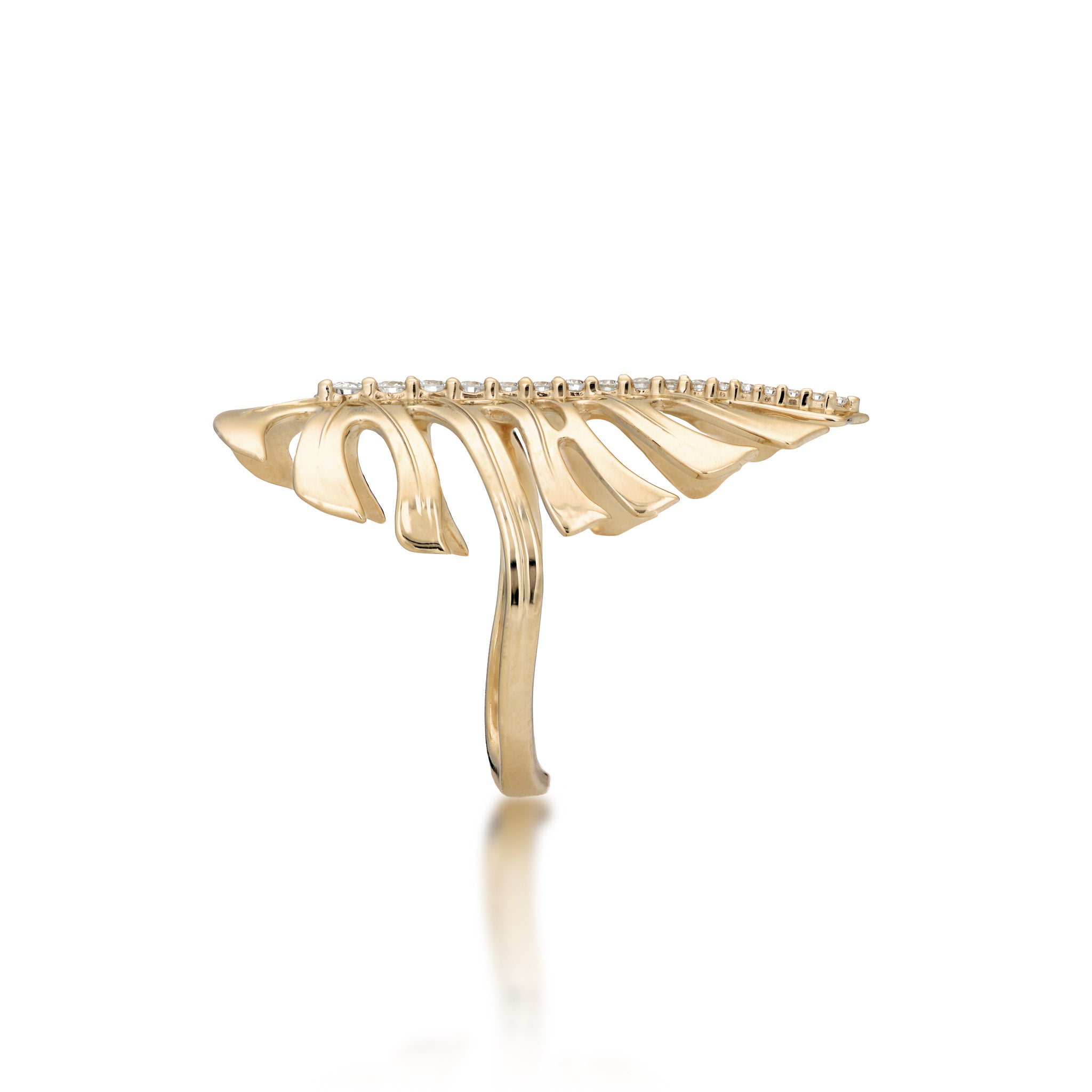 Side view of the 32mm Monstera Ring in Gold with Diamonds on a white background