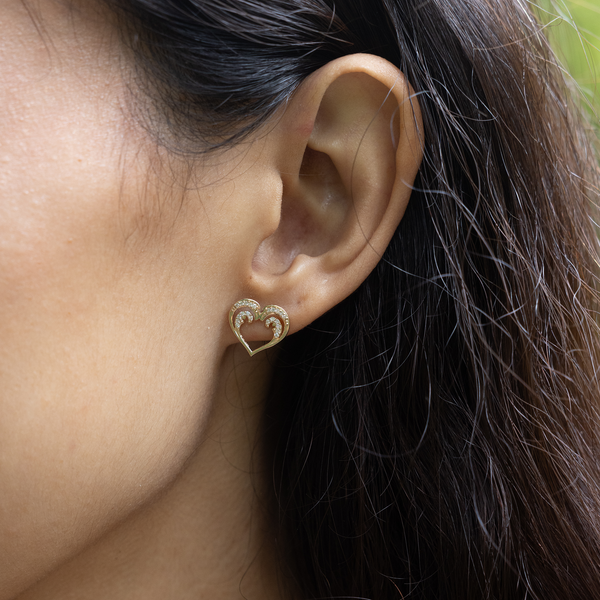 Boucles d'oreilles de coeur Nalu en or avec diamants - 12 mm