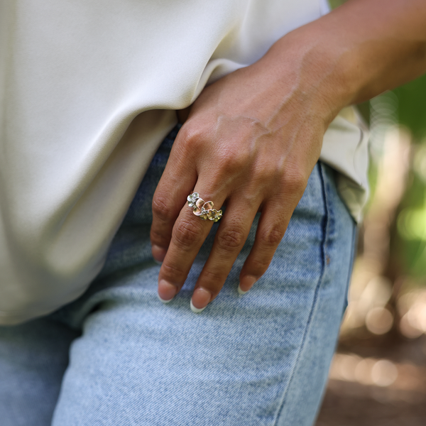 Plumeria-Ring aus dreifarbigem Gold mit Diamanten – 12 mm