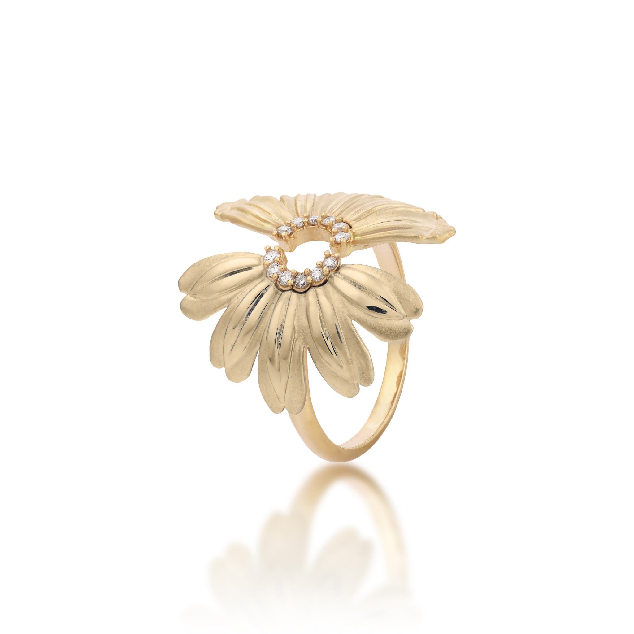 Beach & Mountain Naupaka Ring in Gold with Diamonds