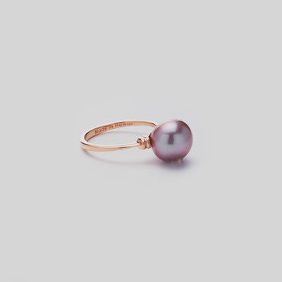 Video showcasing the Freshwater Lilac Pearl Ring in 14k Rose Gold