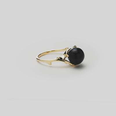 Video showcasing the Heritage Black Coral Ring in 14k Yellow Gold