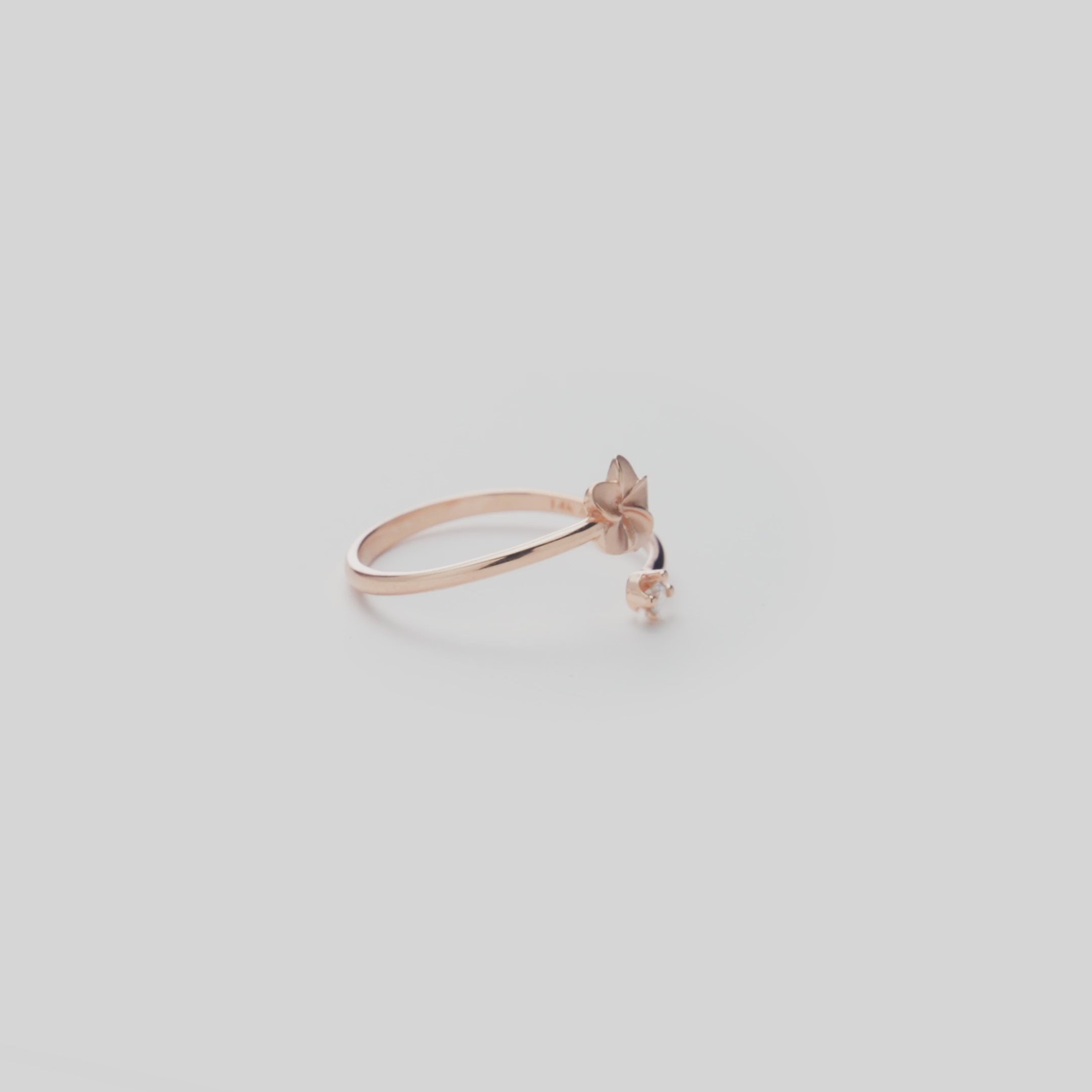 Video showcasing the 6mm Plumeria Ring in Rose Gold with Diamond 