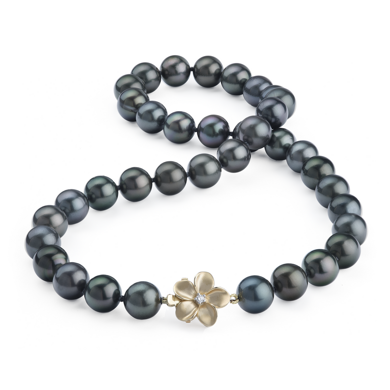 18-19 "brin de perle noir tahitien avec un fermoir de plumeria en diamant en or - 11-12 mm
