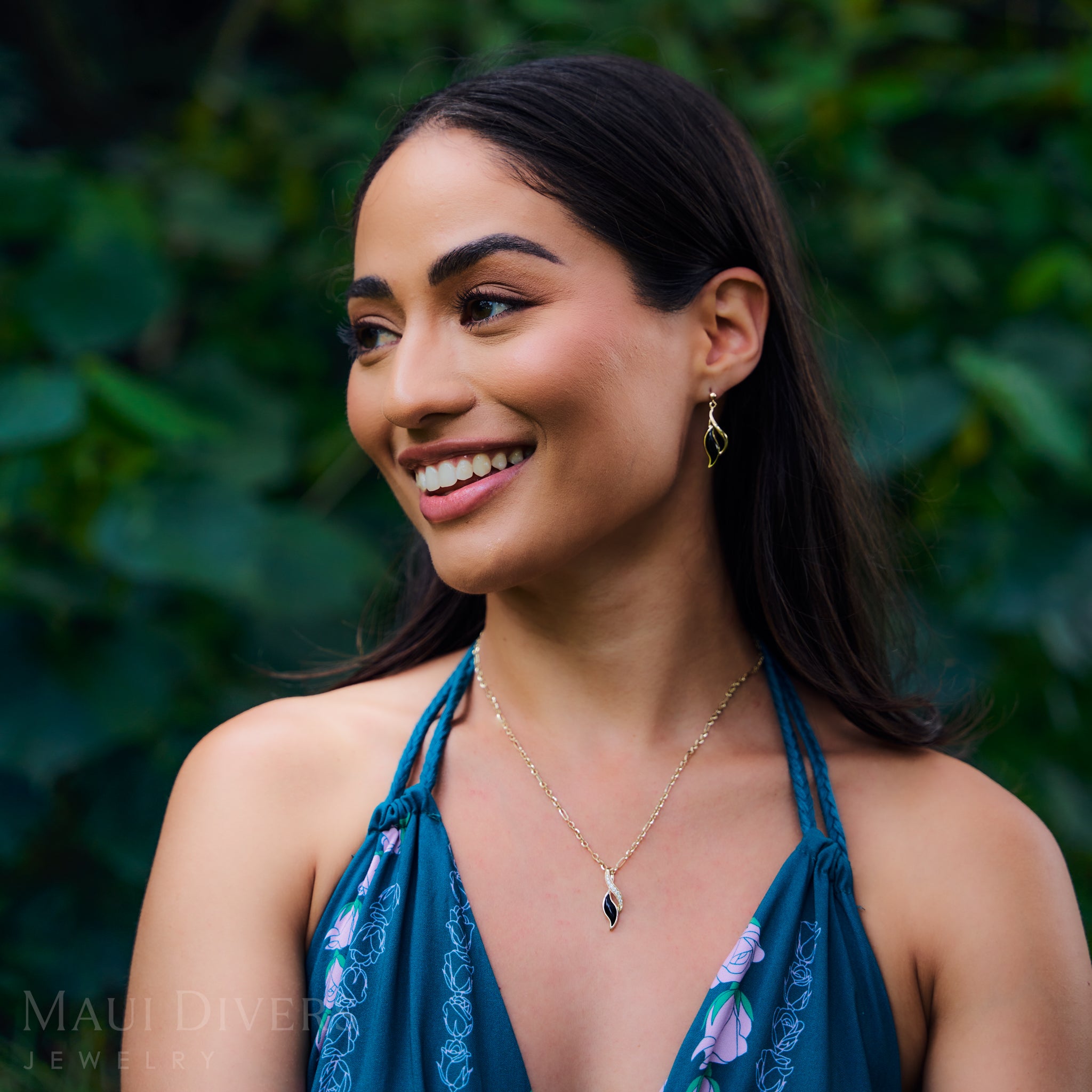 パラダイス ブラック コーラル ペンダント ダイヤモンド ゴールド