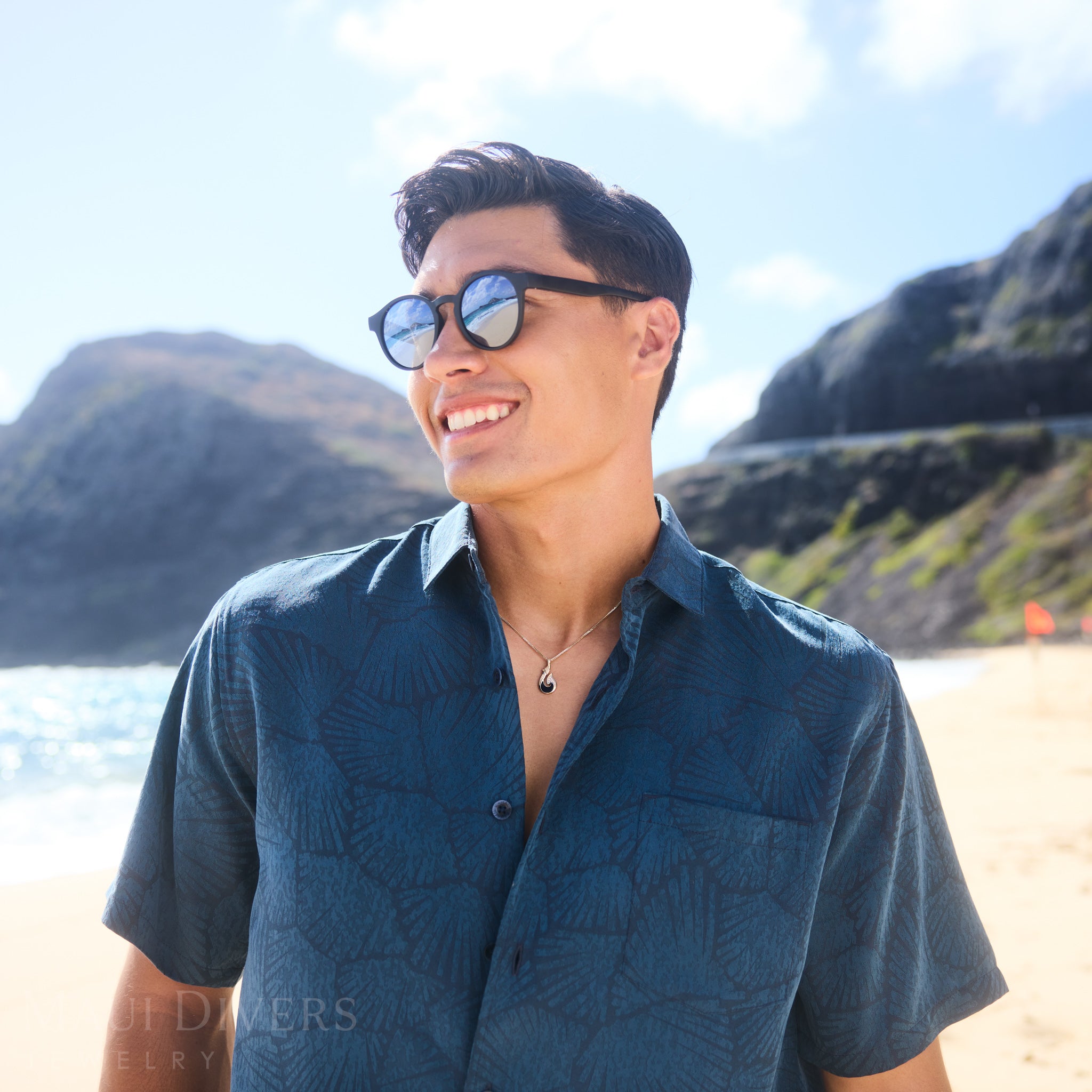 シーライフ・フィッシュフック・ブラックコーラル・ペンダント ダイヤモンド・ゴールド 27mm