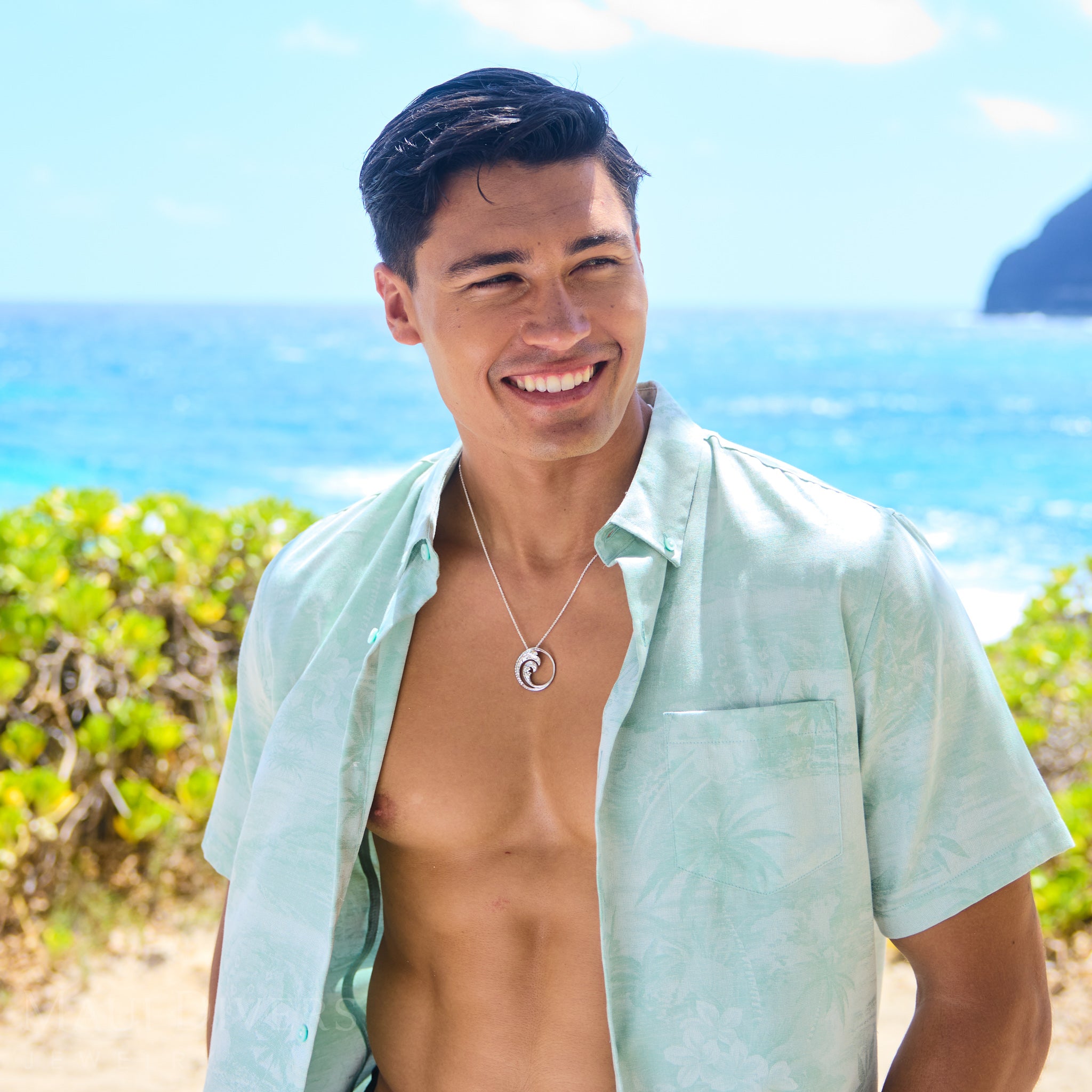 24" Adjustable Nalu Pendant Necklace in Sterling Silver - 30mm