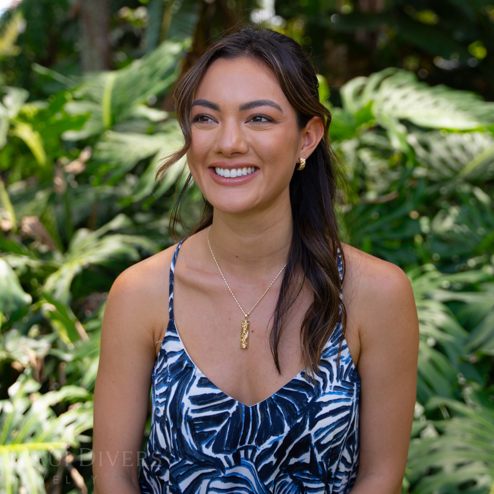 ハワイアン・エアプルメリア フープピアス ゴールド - 16mm