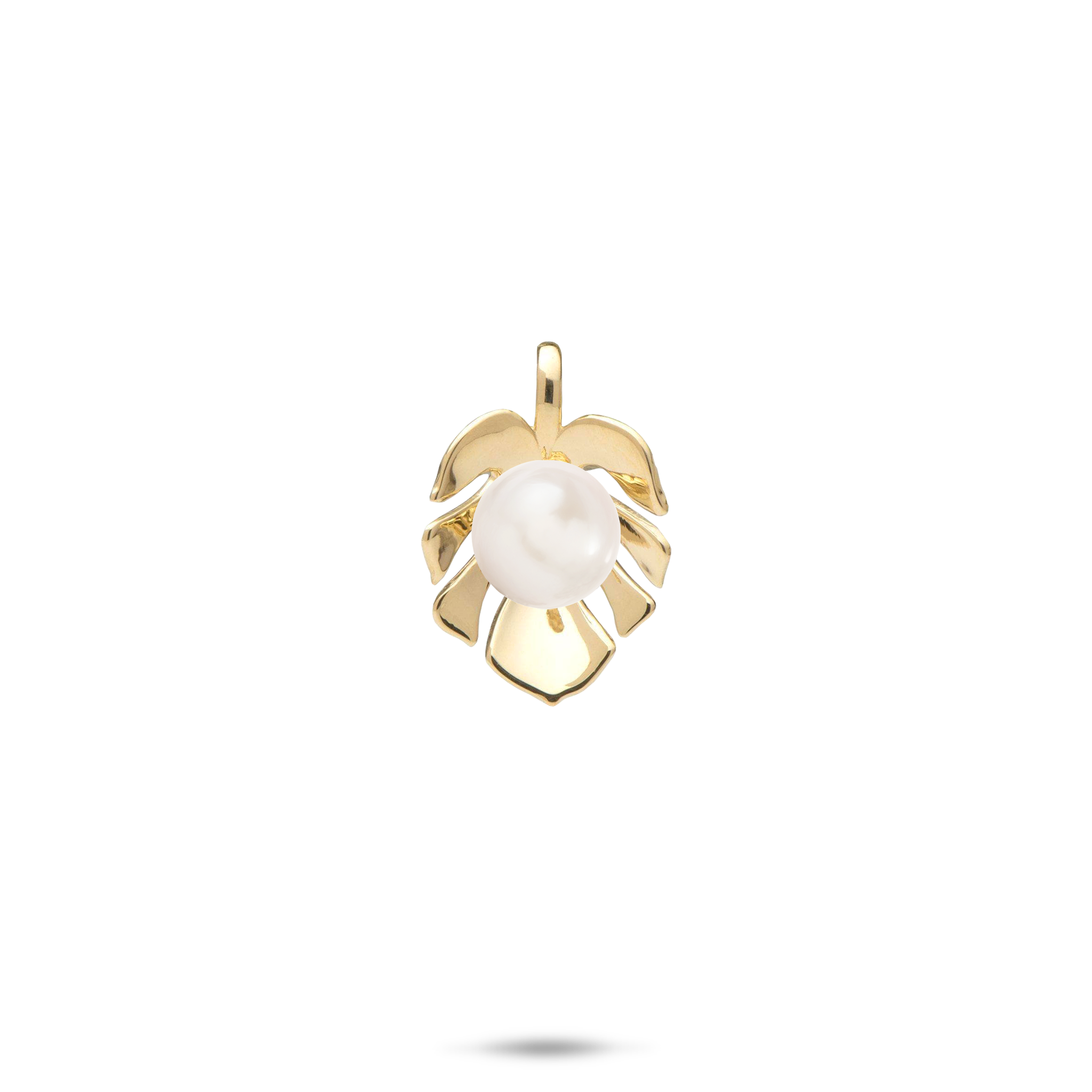 Pick A Pearl Monstera Pendant in Gold - 17mm